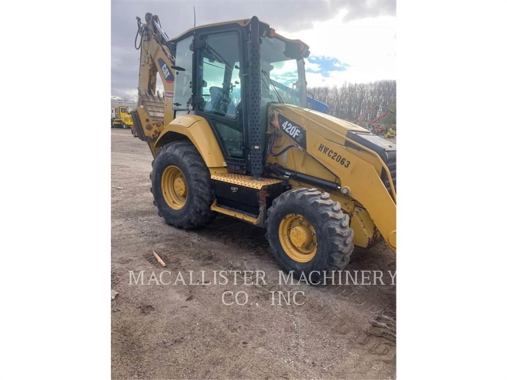CAT 420F2ST Baggerlader