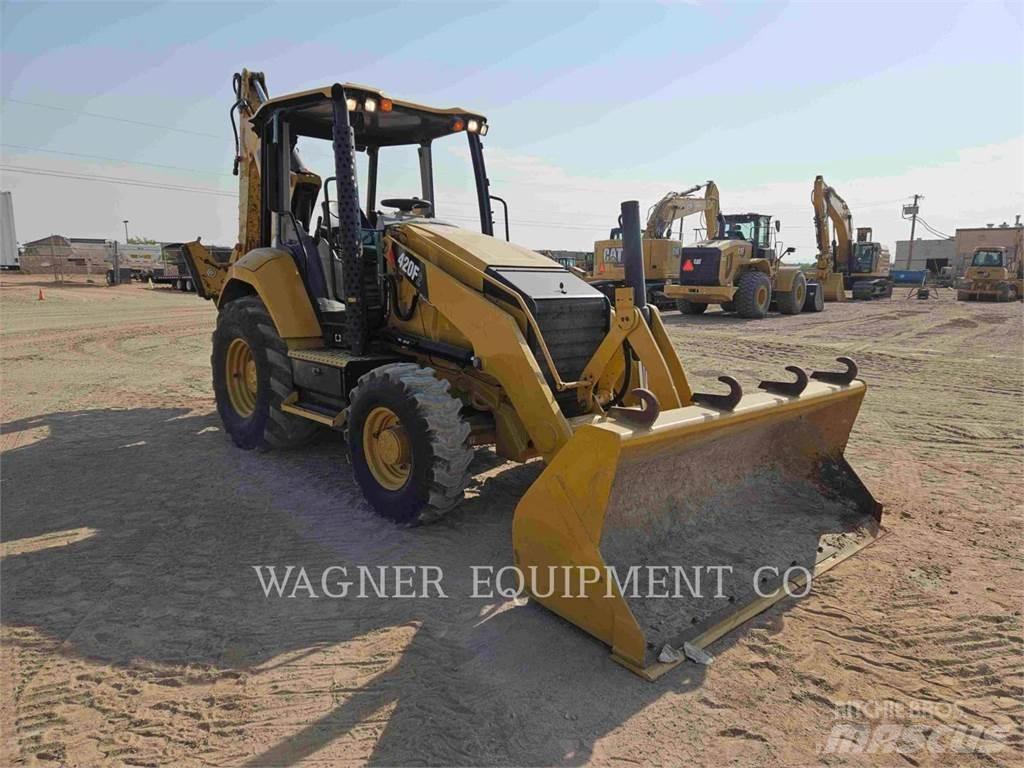 CAT 420F2ST Baggerlader