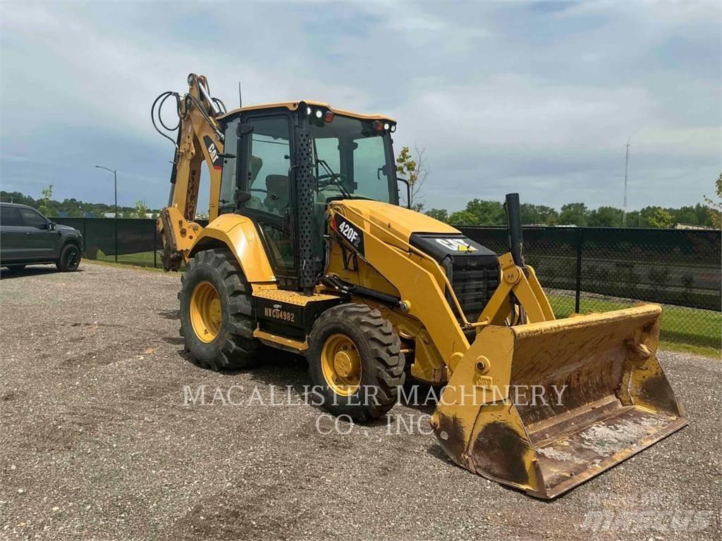 CAT 420F2ST Baggerlader