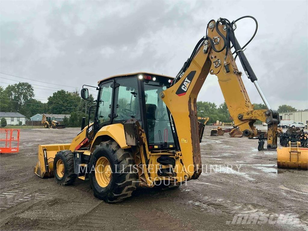 CAT 420F2ST Baggerlader