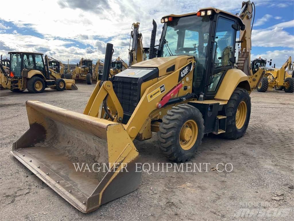 CAT 430F2 4WD Baggerlader