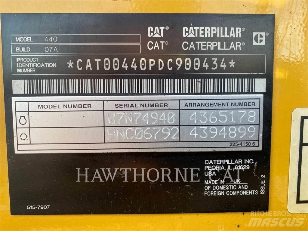 CAT 440 Baggerlader