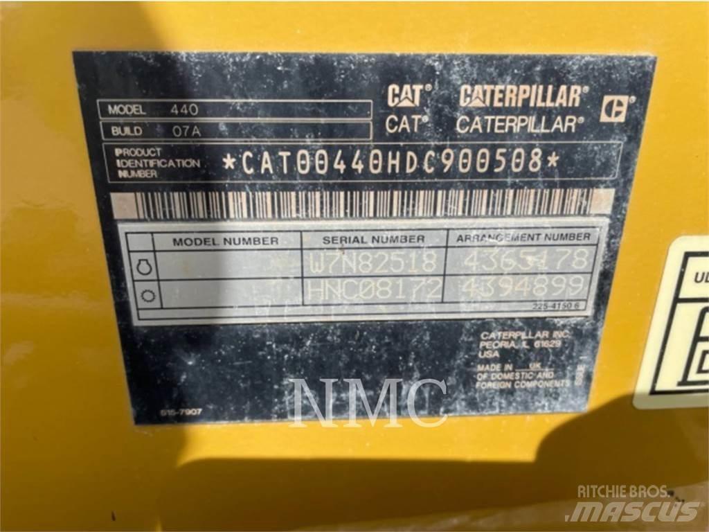 CAT 440 Baggerlader
