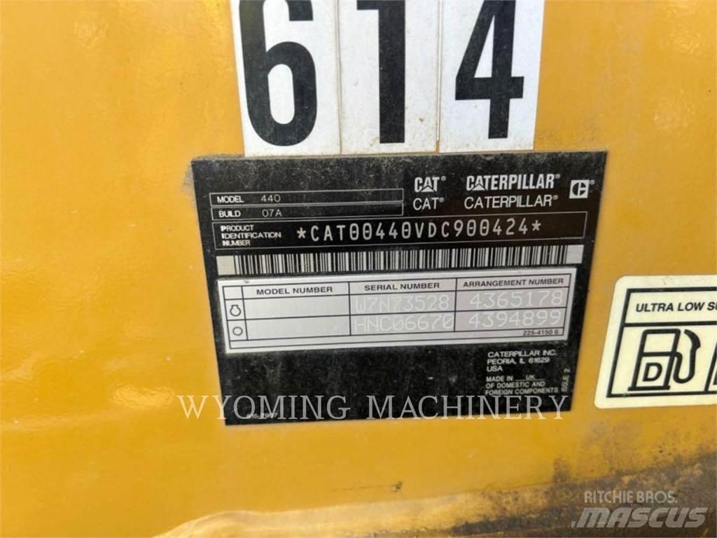CAT 440 Baggerlader