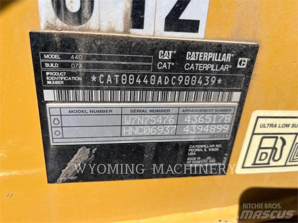 CAT 440 Baggerlader