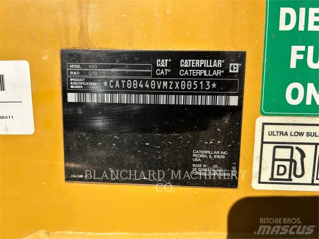 CAT 440 Baggerlader