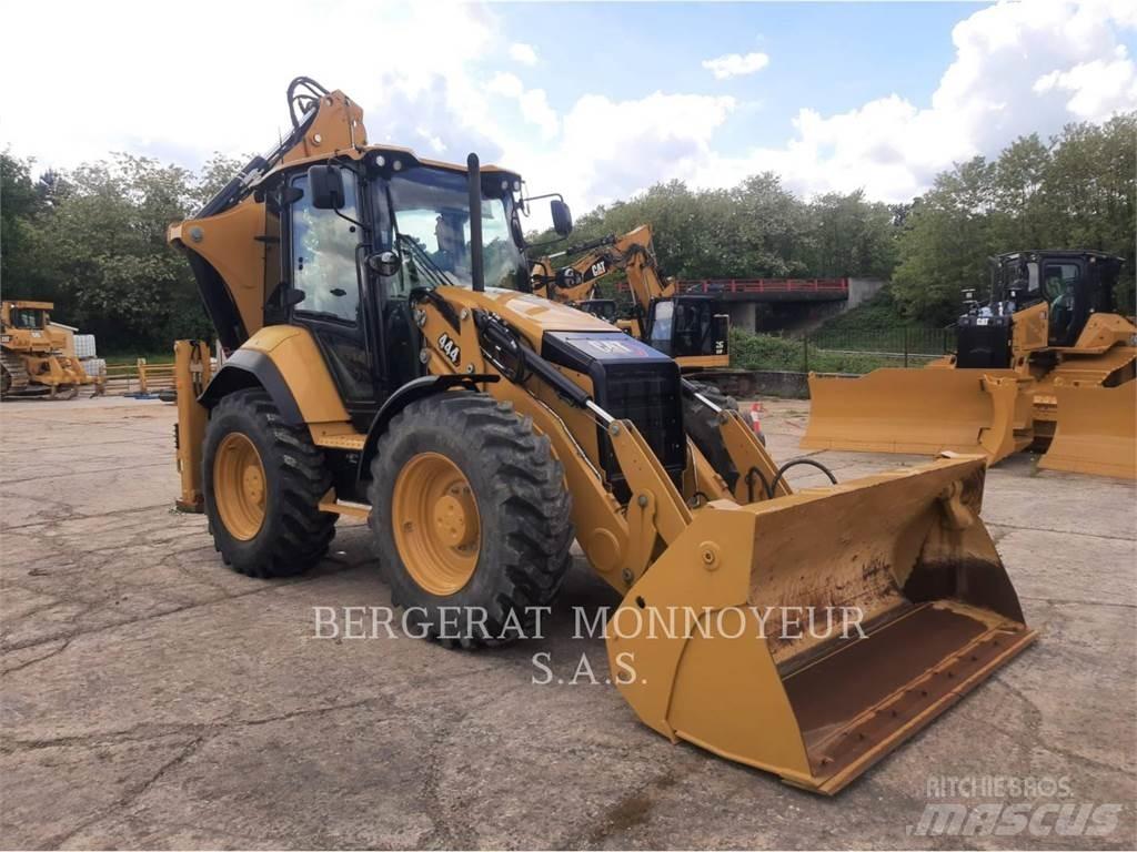 CAT 444 Baggerlader