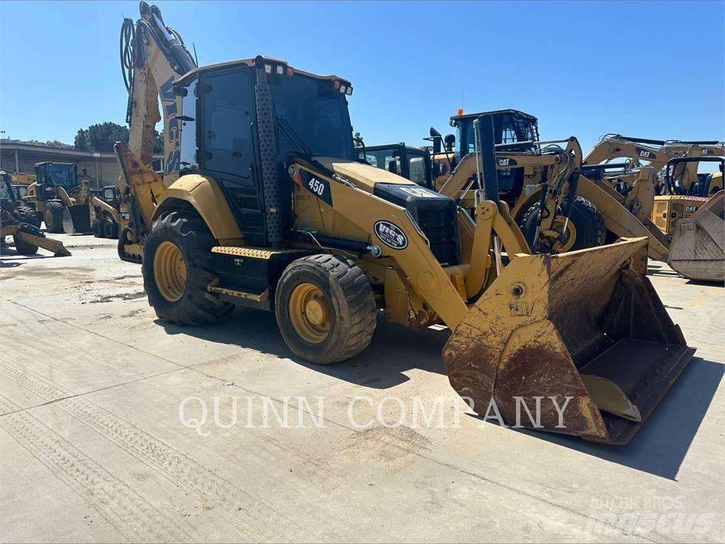 CAT 450 Baggerlader