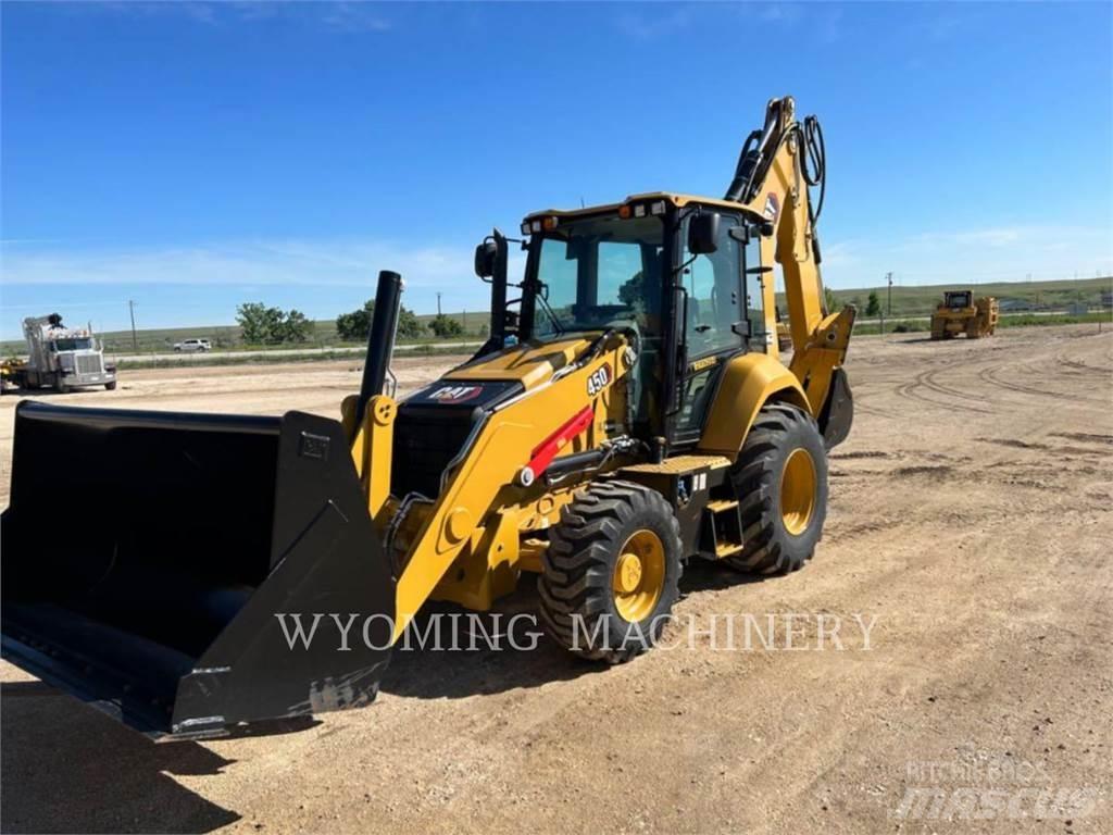 CAT 450 Baggerlader