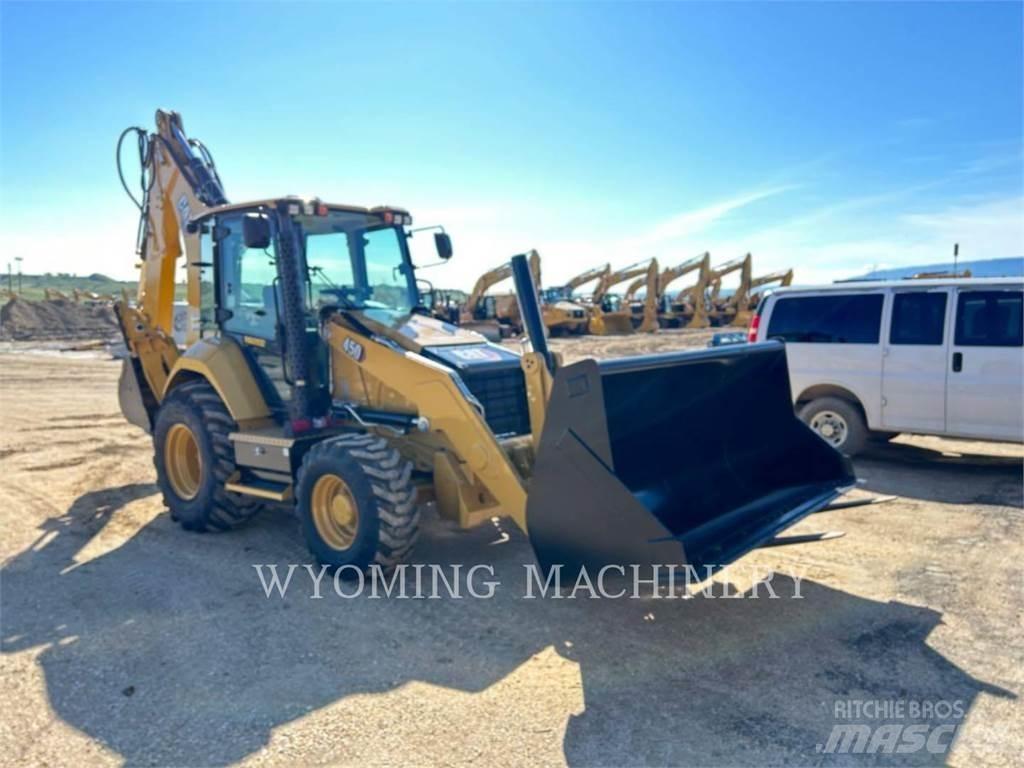 CAT 450 Baggerlader