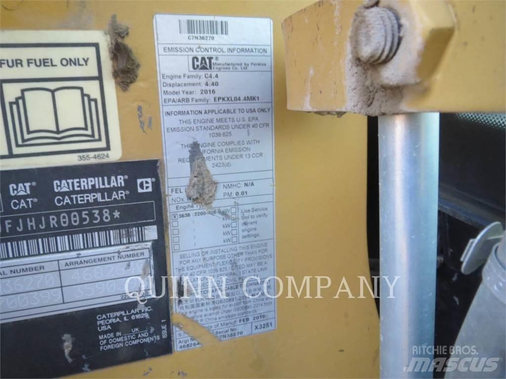 CAT 450F Baggerlader