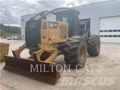 CAT 535D Stammholzschlepper