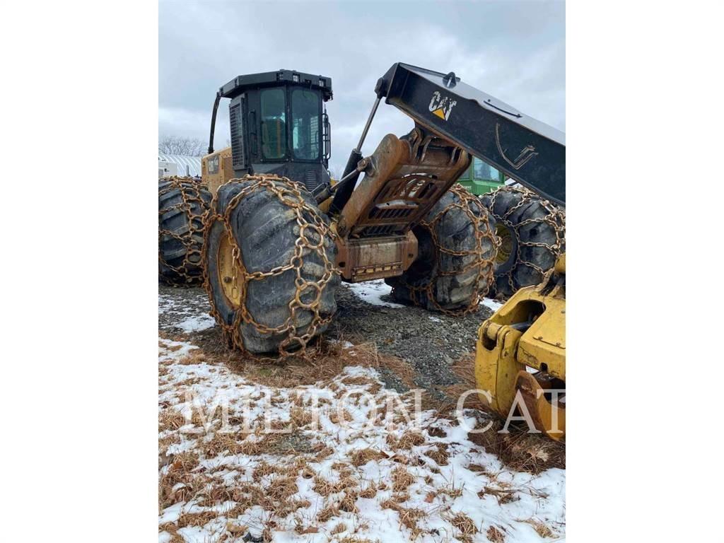 CAT 545D Stammholzschlepper