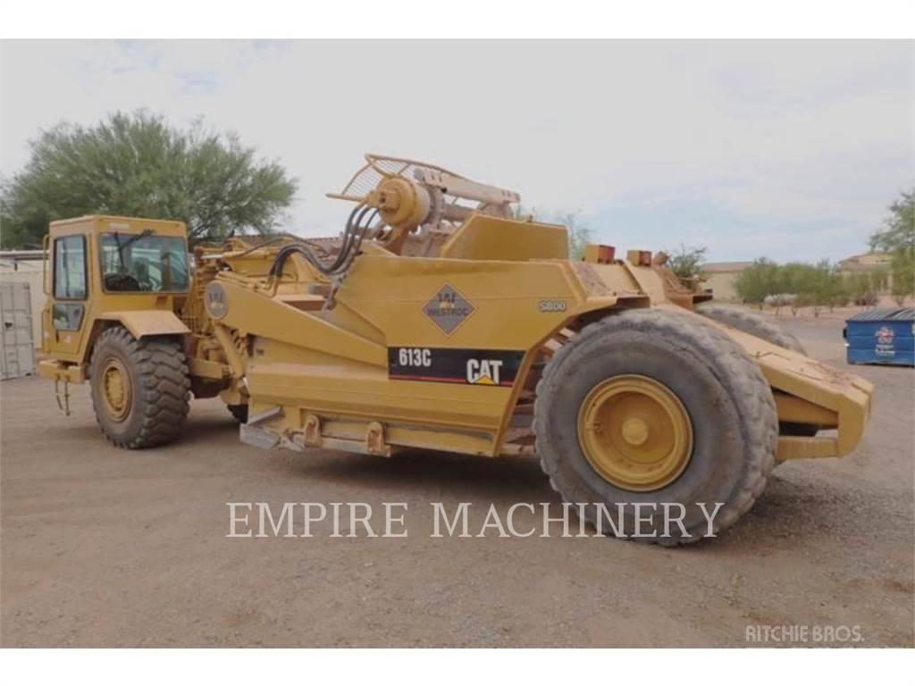 CAT 613C Schaber