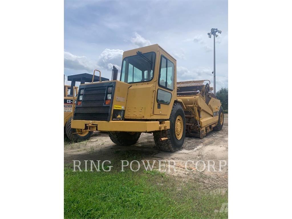 CAT 613C Schaber