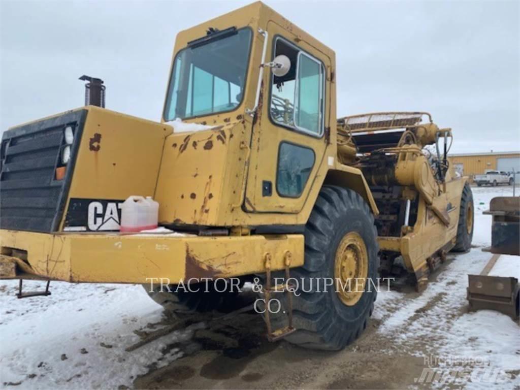 CAT 615C Schaber