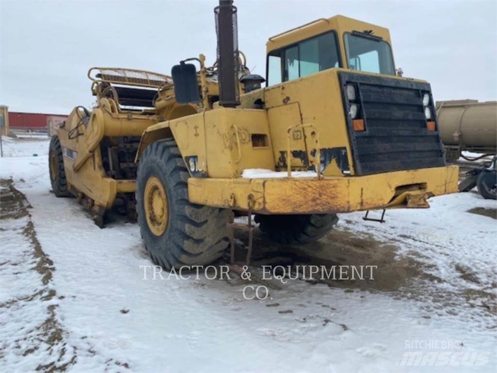 CAT 615C Schaber