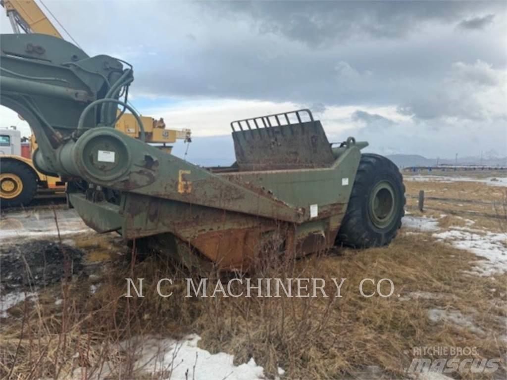 CAT 621B Schaber