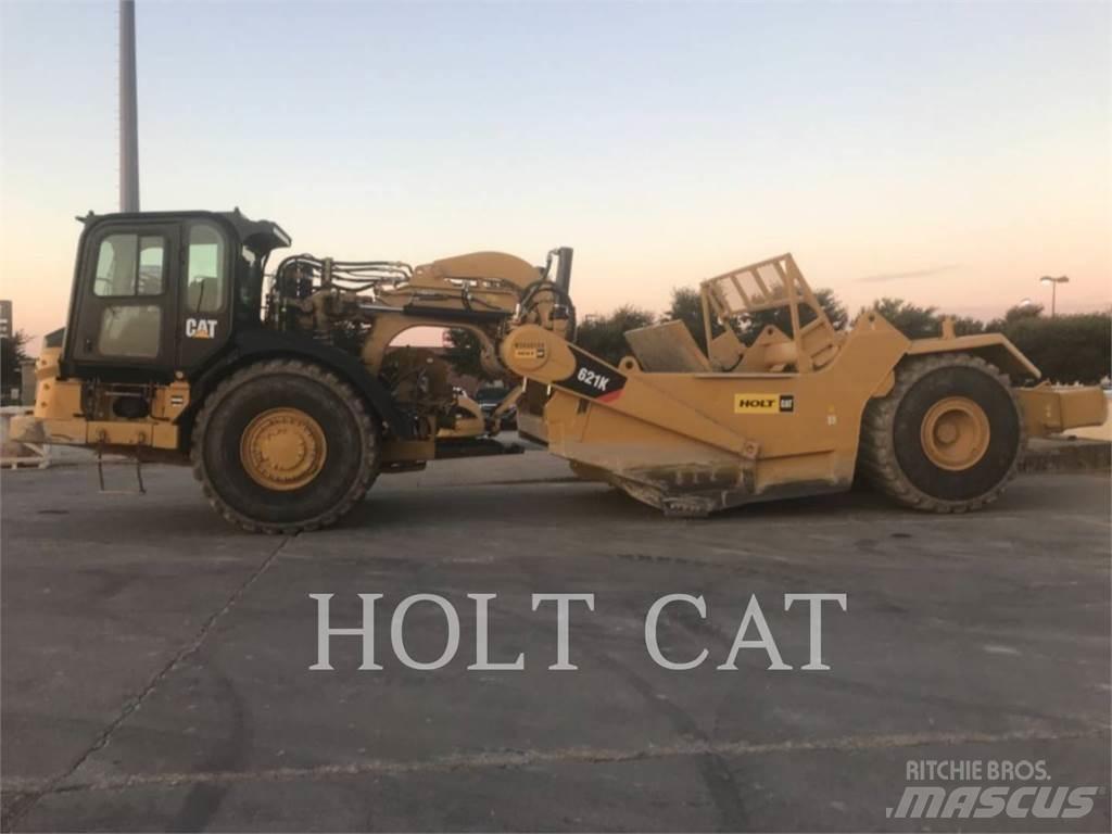CAT 621K Schaber