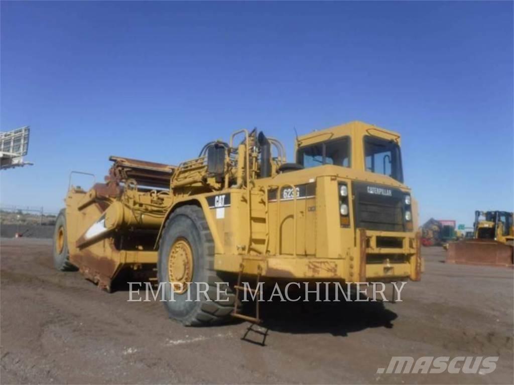CAT 623G Schaber