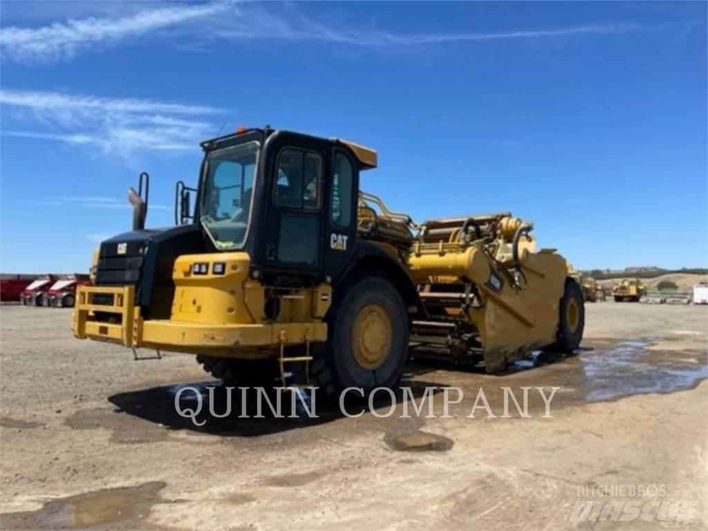 CAT 623H Schaber