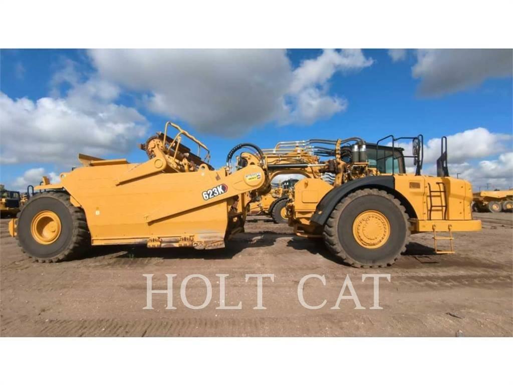 CAT 623K Schaber