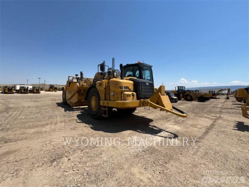 CAT 627 Schaber