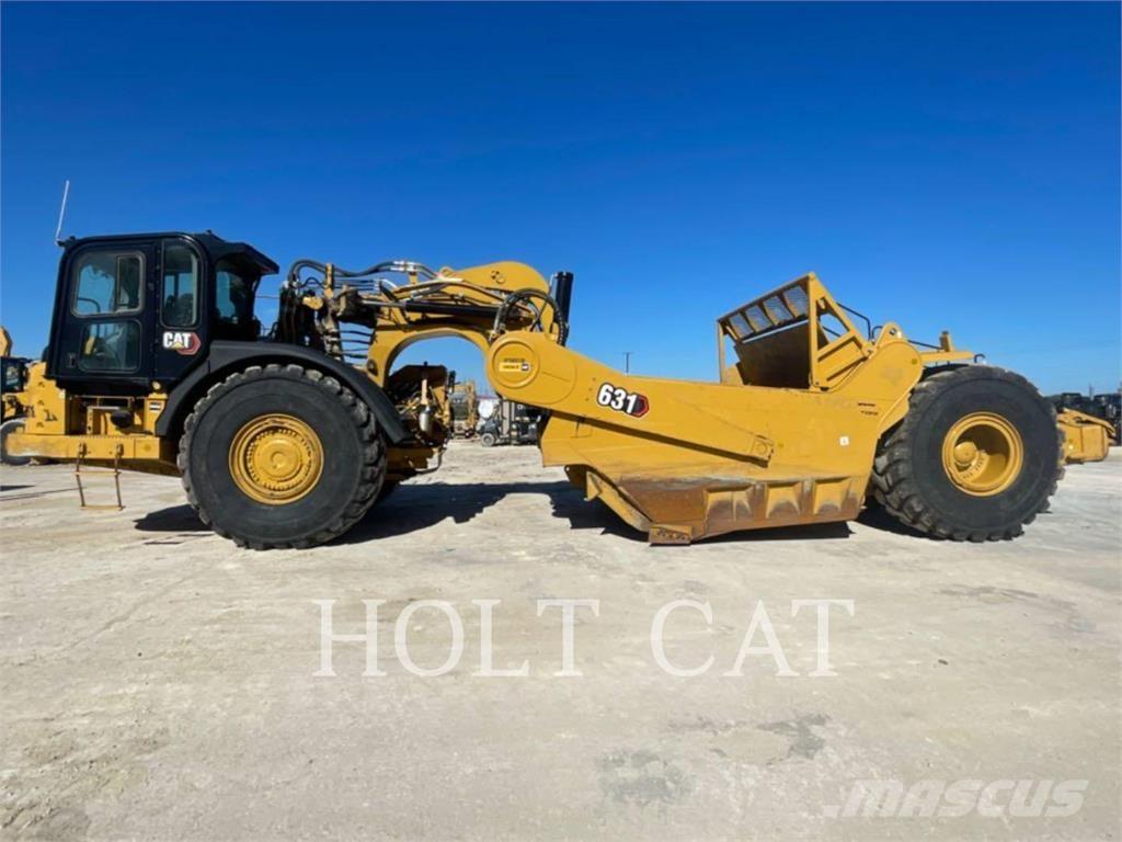 CAT 631 Schaber