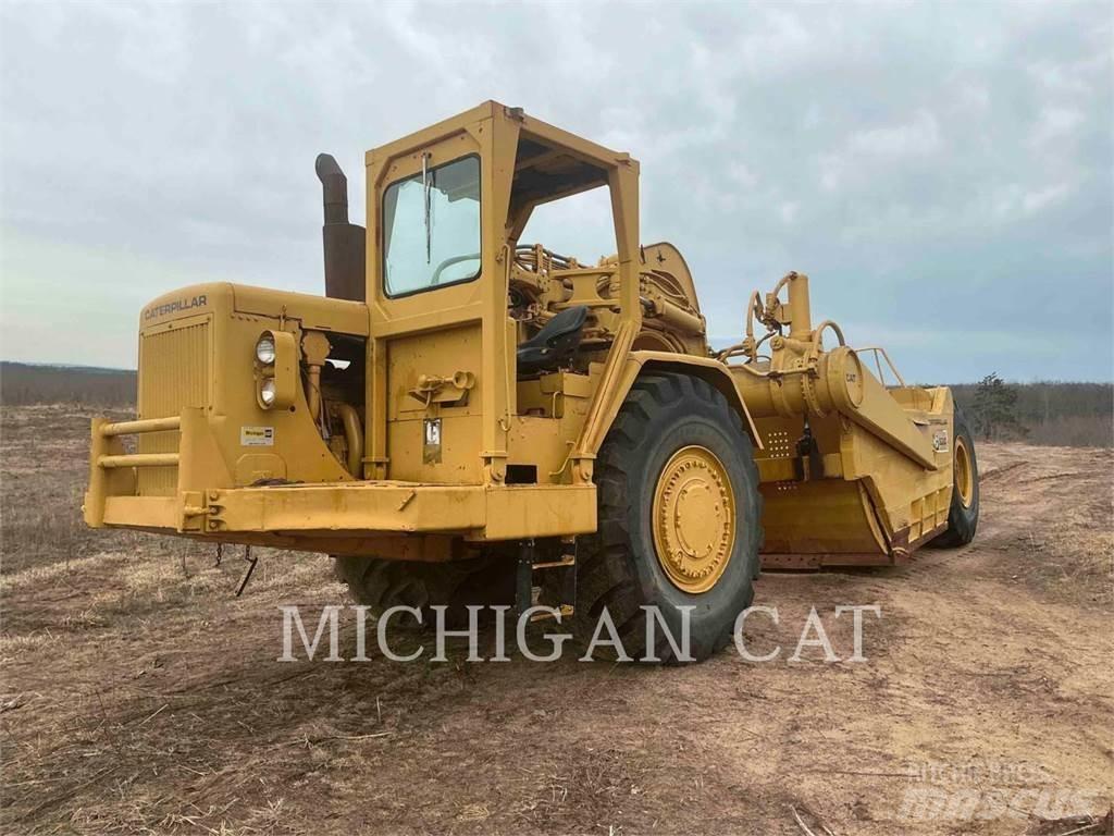 CAT 631C Schaber