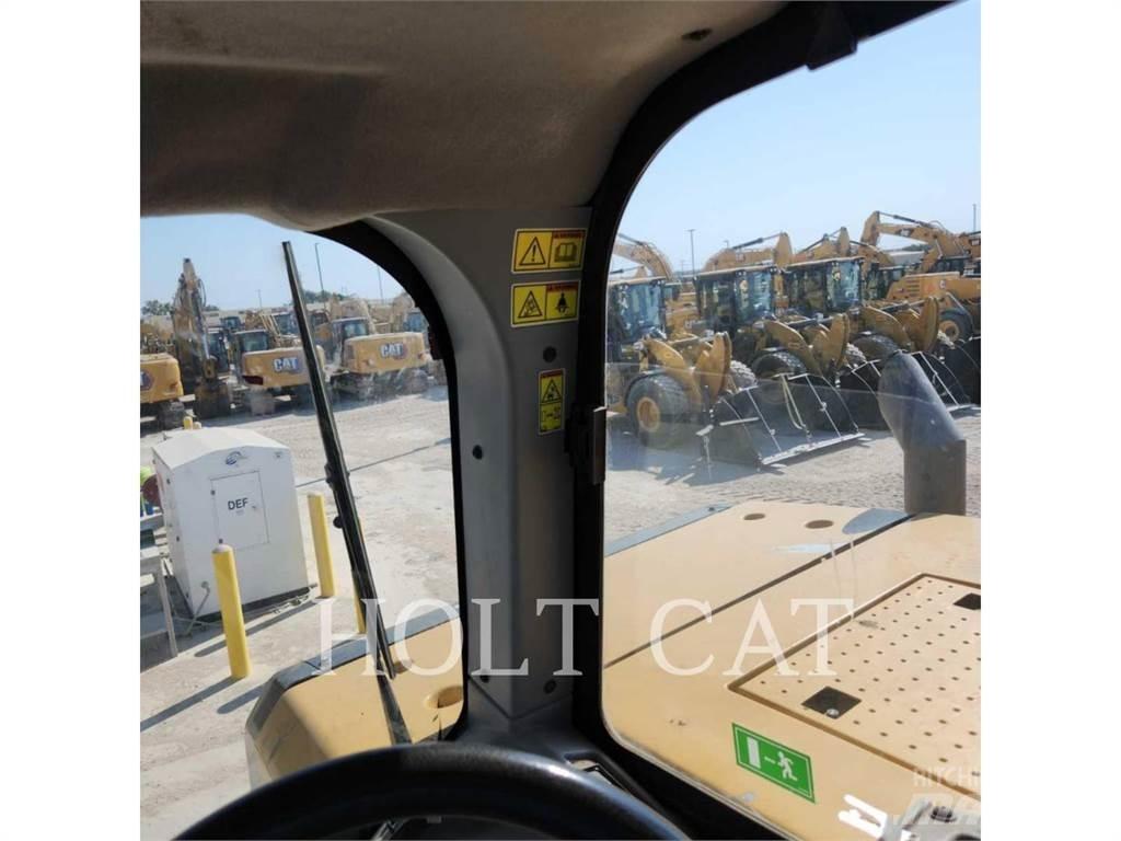 CAT 631K Schaber