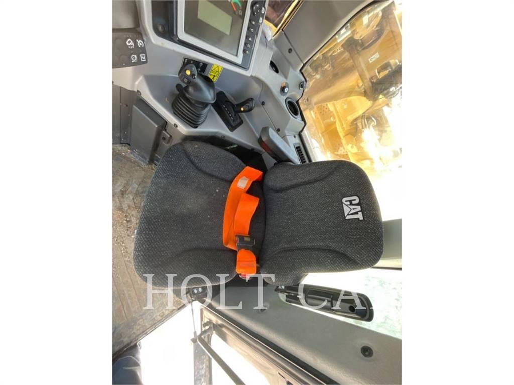 CAT 631K Schaber