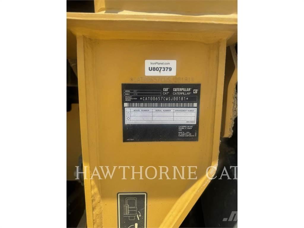 CAT 657 Schaber