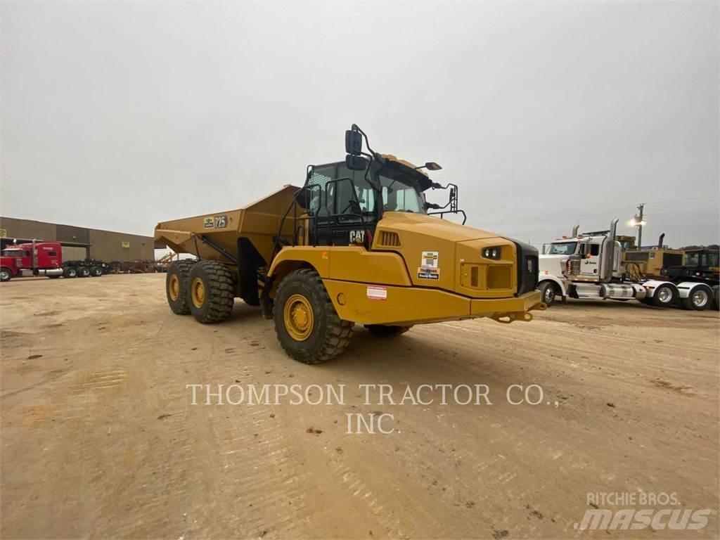 CAT 725 Dumper - Knickgelenk