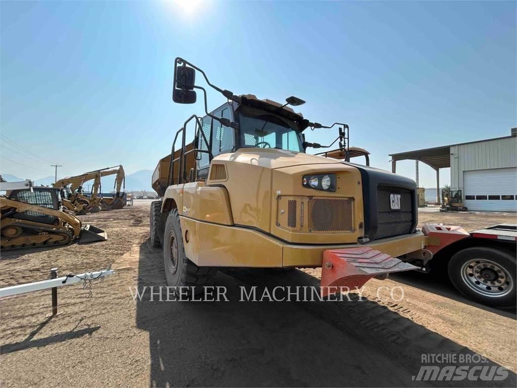 CAT 725 Dumper - Knickgelenk