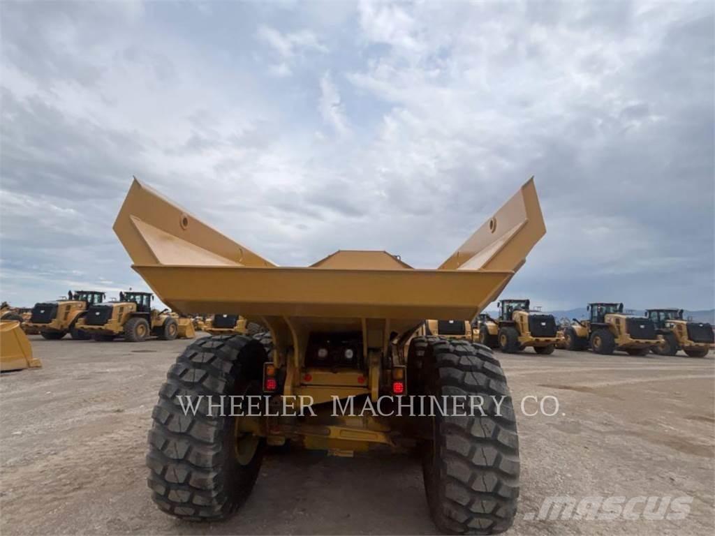 CAT 725 Dumper - Knickgelenk
