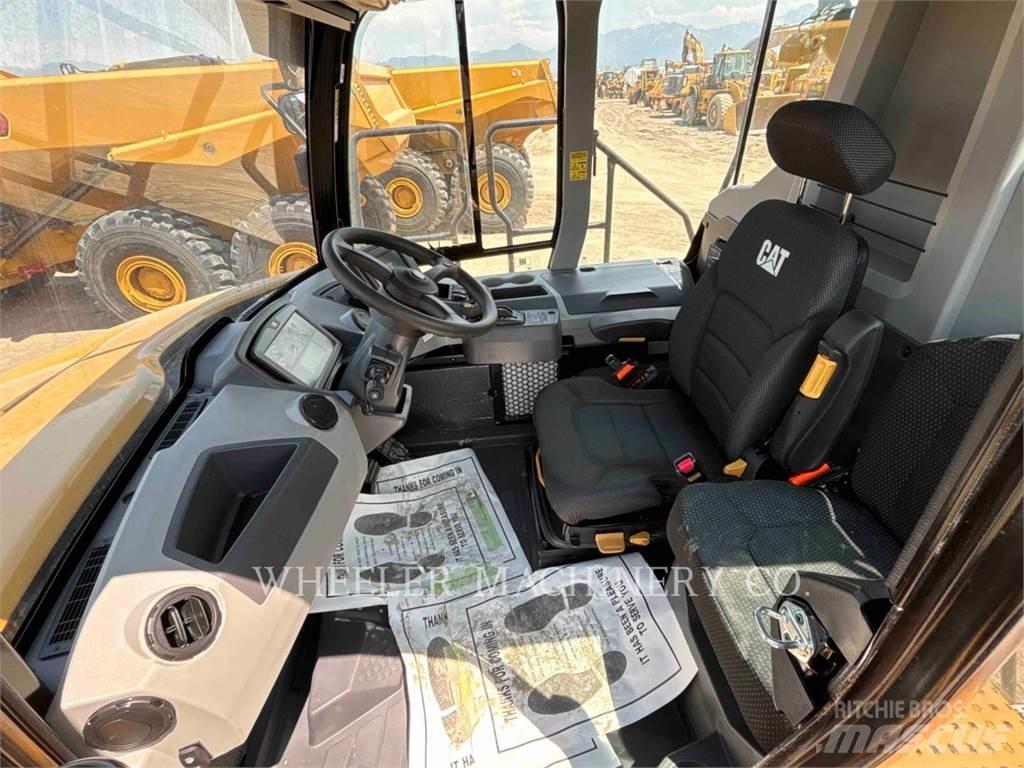 CAT 725 TG Dumper - Knickgelenk