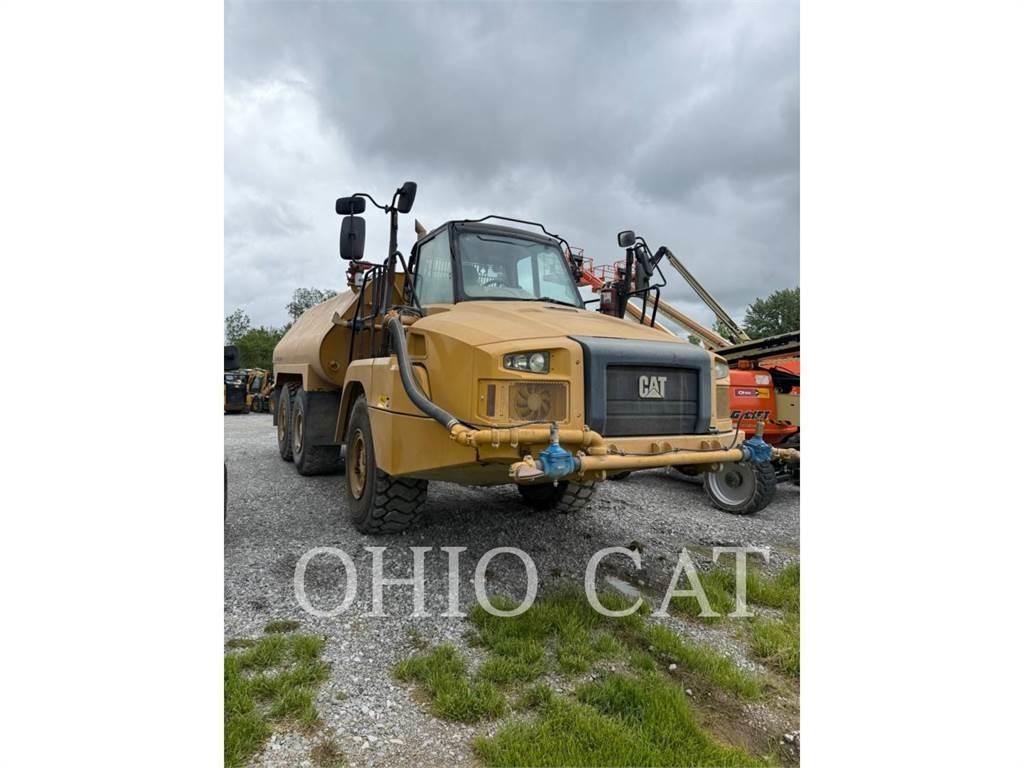 CAT 725C WT Dumper - Knickgelenk