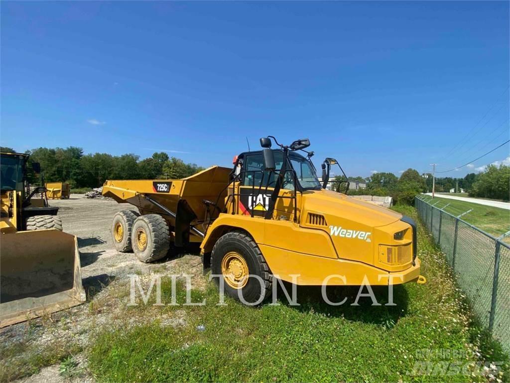 CAT 725C2 Dumper - Knickgelenk