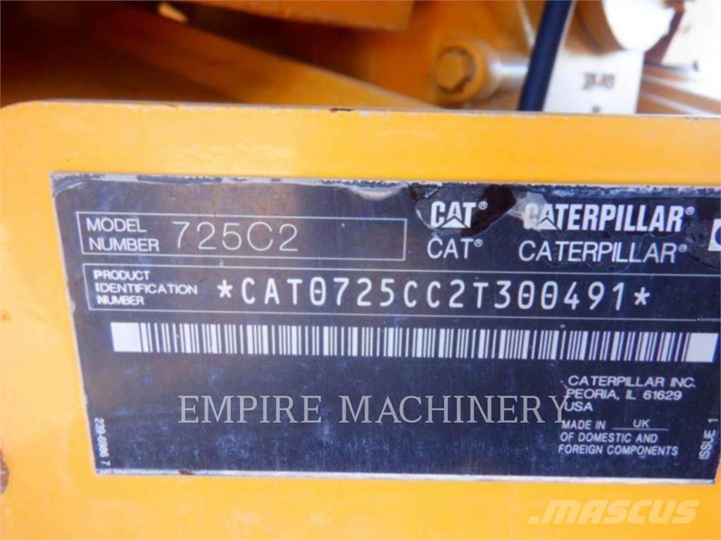 CAT 725C2 WT Wassertanker