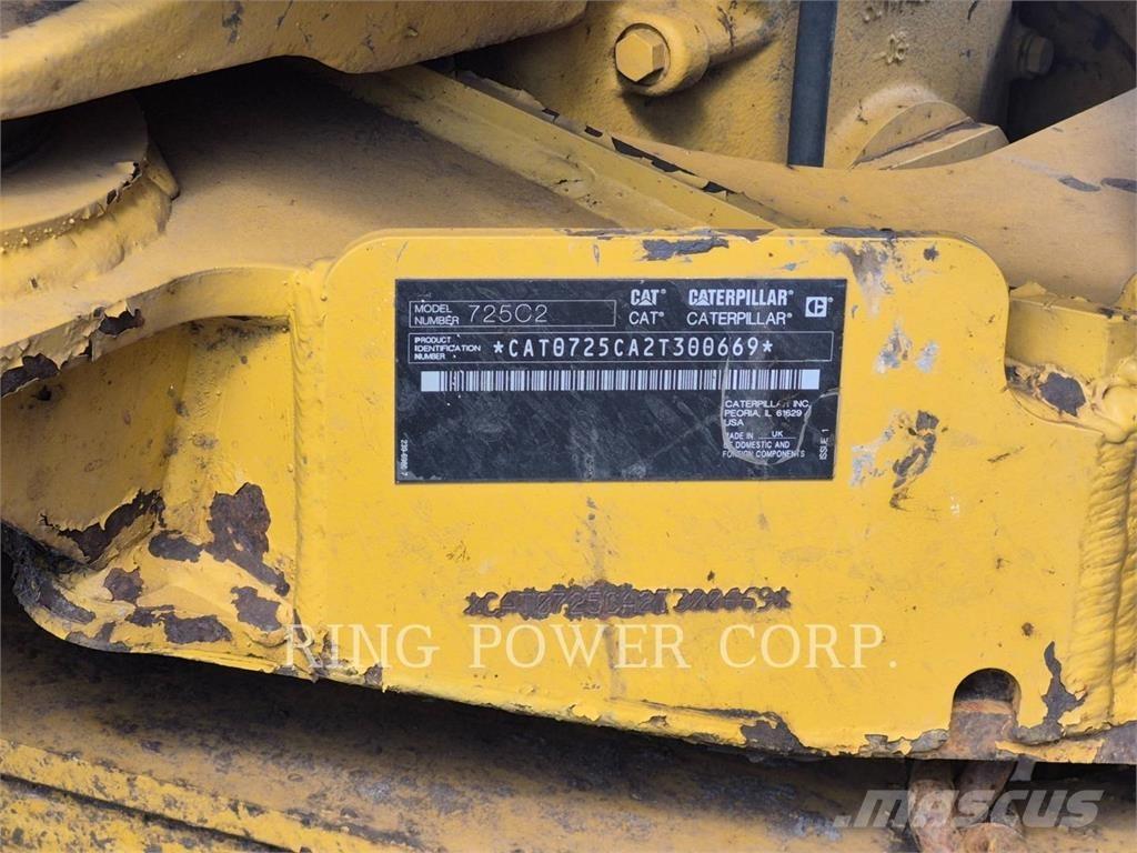 CAT 725C2TG Dumper - Knickgelenk