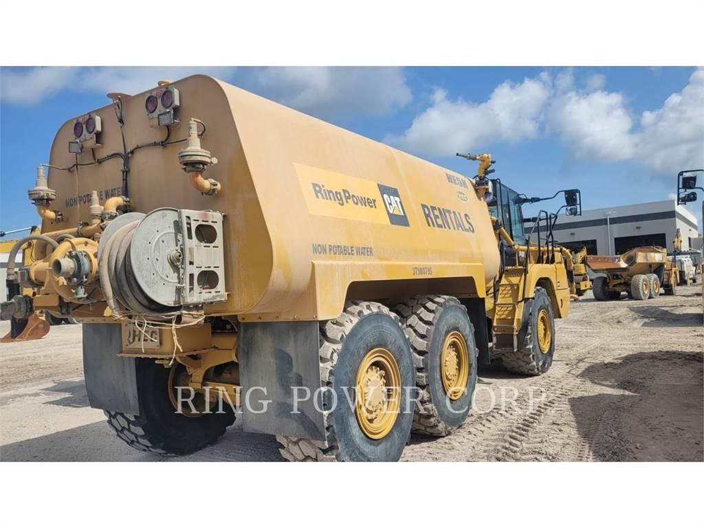 CAT 725WW Tankwagen