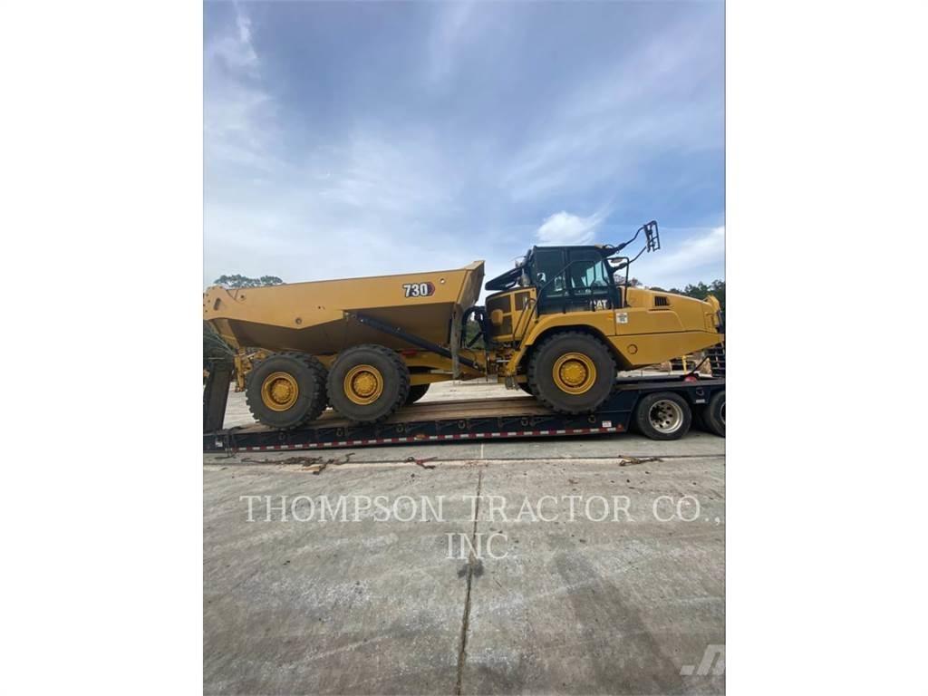 CAT 730 Dumper - Knickgelenk