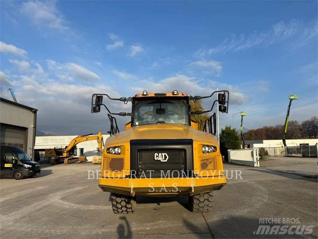 CAT 730 Dumper - Knickgelenk