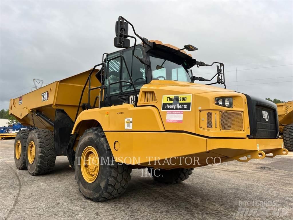 CAT 730 Dumper - Knickgelenk