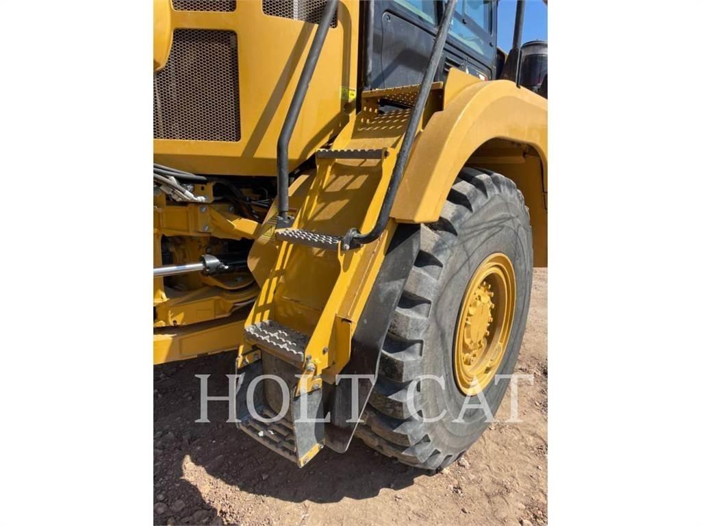 CAT 730 Dumper - Knickgelenk