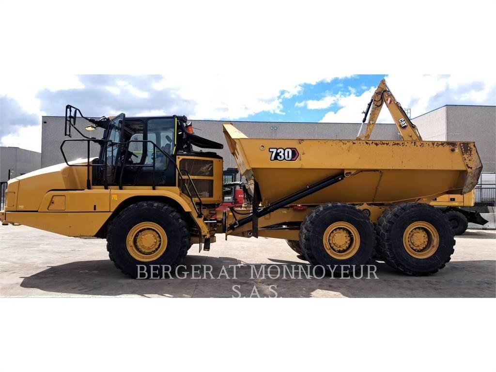 CAT 730 Dumper - Knickgelenk