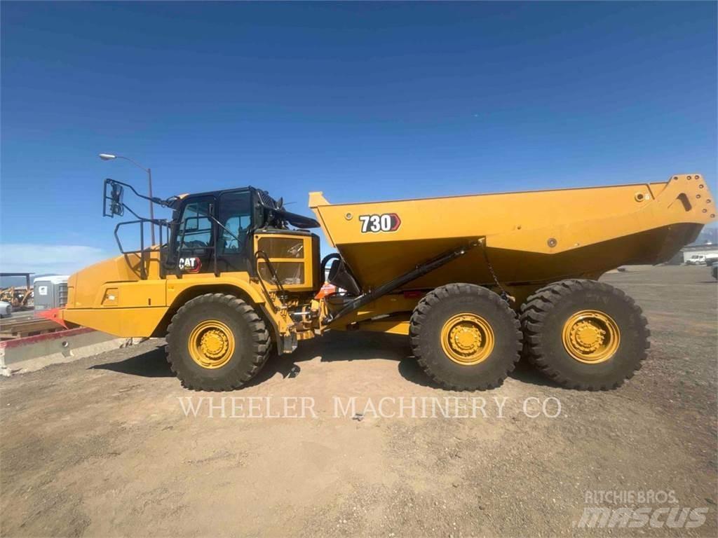 CAT 730 Dumper - Knickgelenk