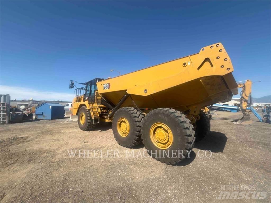 CAT 730 Dumper - Knickgelenk