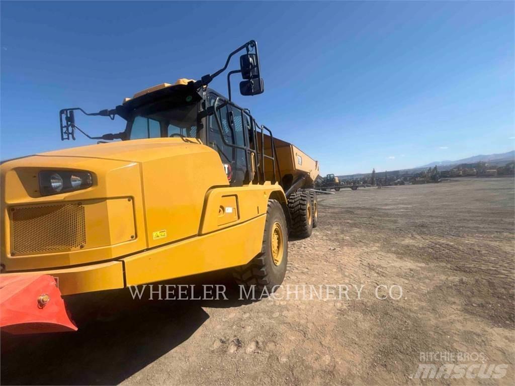 CAT 730 Dumper - Knickgelenk