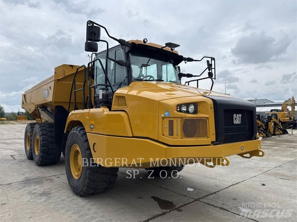 CAT 730 Dumper - Knickgelenk